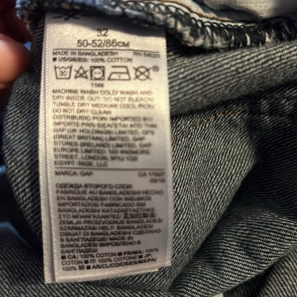 Denim mini skirt - Picture 3 of 3